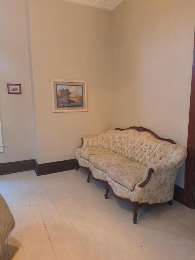 Bed and Breakfast Leslie Manor Glasgow Esterno foto